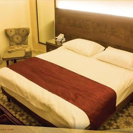 Zahlé La Place Hotel מראה חיצוני תמונה