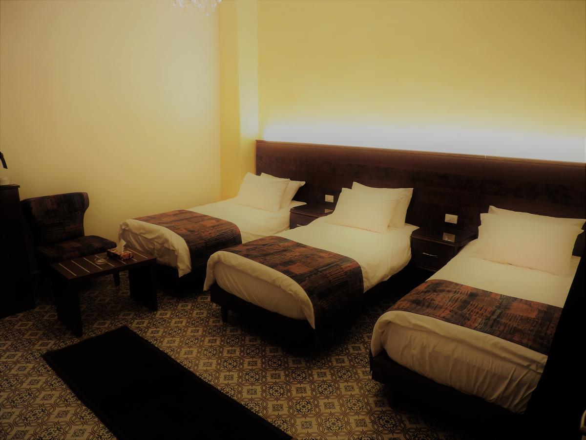 Zahlé La Place Hotel מראה חיצוני תמונה